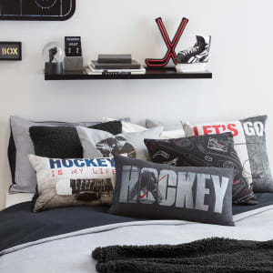 Thomas Decorative Hockey Pillow 19"x19"
