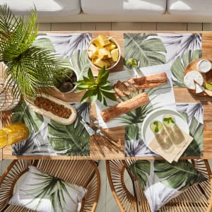 Set of 4 Pineapple-Leaf Printed PVC Placemats