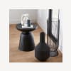 Vase angulaire en céramique noire